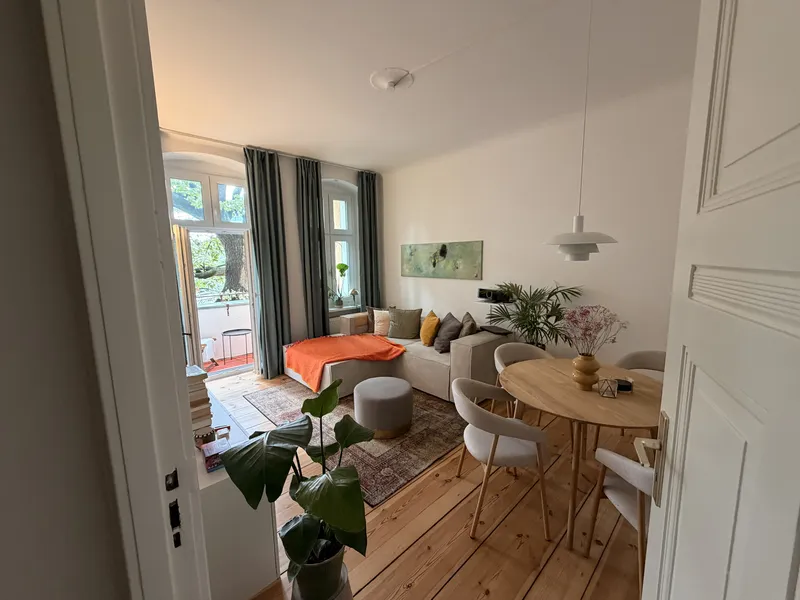Zuhause mit 2 Zimmern und Balkon in Steglitz — photo 1